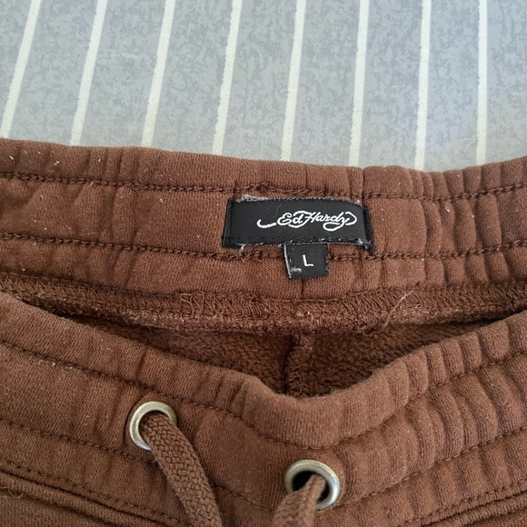 Ed Hardy Brown Sweatpants with Multicolor Tiger Art - Picture 3 of 4